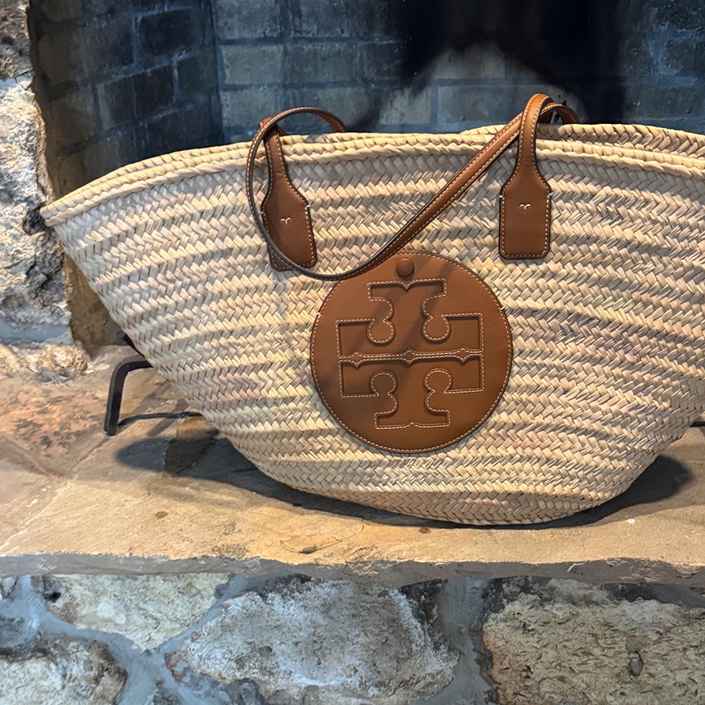 Tory Burch Woven Tote in Tan and Brown